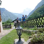펜션 Alpenparadies Komfort *